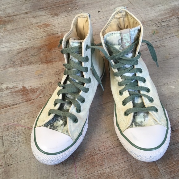 Converse Other - converse chuck taylor High Top Shoes